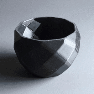 mini desk pot trio – black, red & yellow (3d printed set with trays)